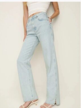 Reformation jeans 90s mid rise straight jeans light wash size 25 cotton